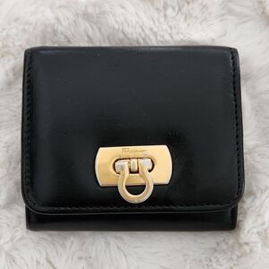 FERRAGAMO EUC Leather Coin Pouch
